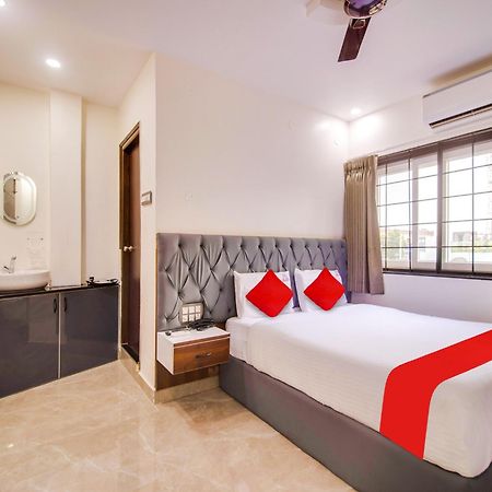 Hotel O Rr Residency Khammam Экстерьер фото