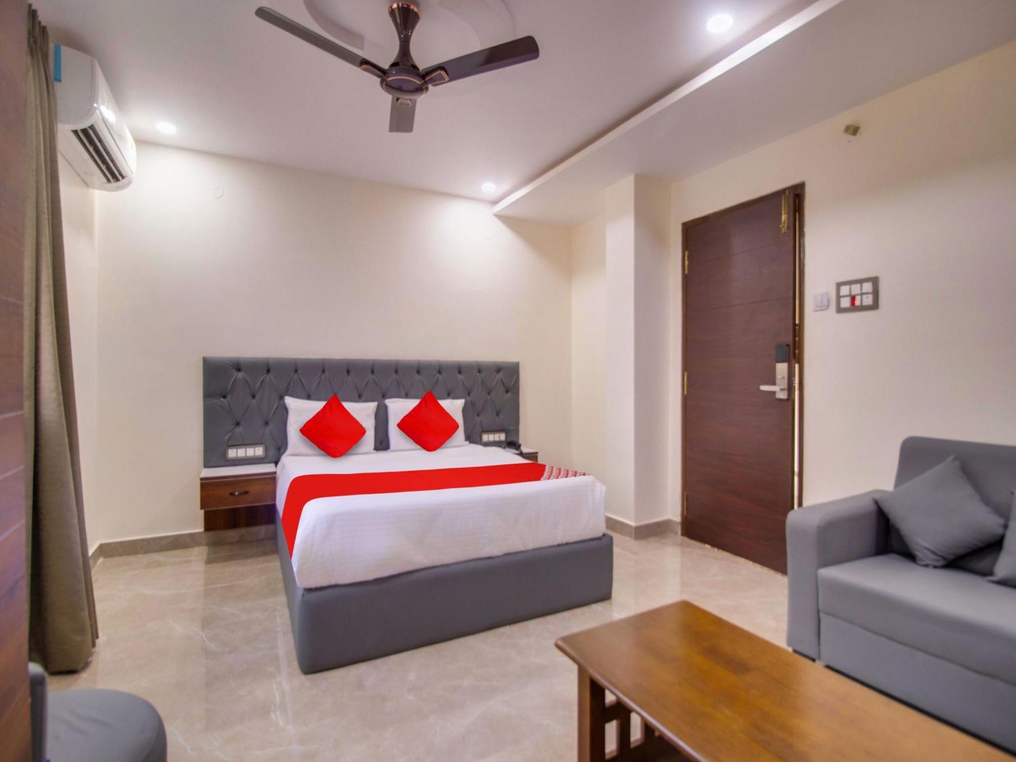 Hotel O Rr Residency Khammam Экстерьер фото