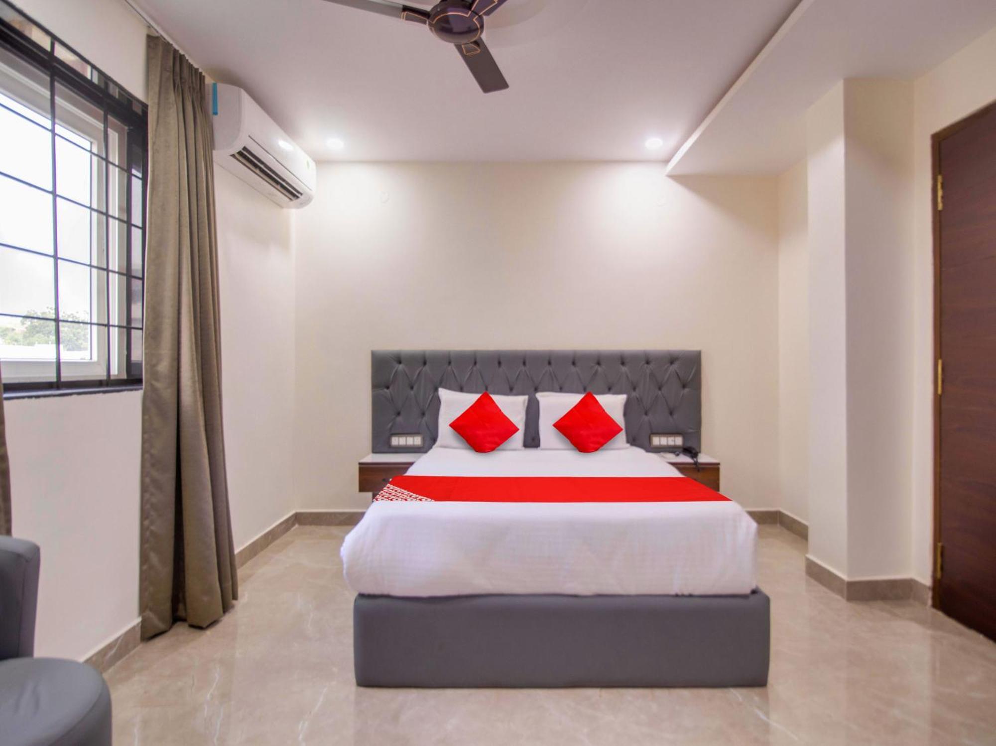 Hotel O Rr Residency Khammam Экстерьер фото